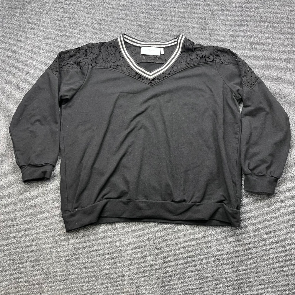 La Bellum Hillary Scott Lace Shoulder V-Neck Black‎ Pullover Sweatshirt